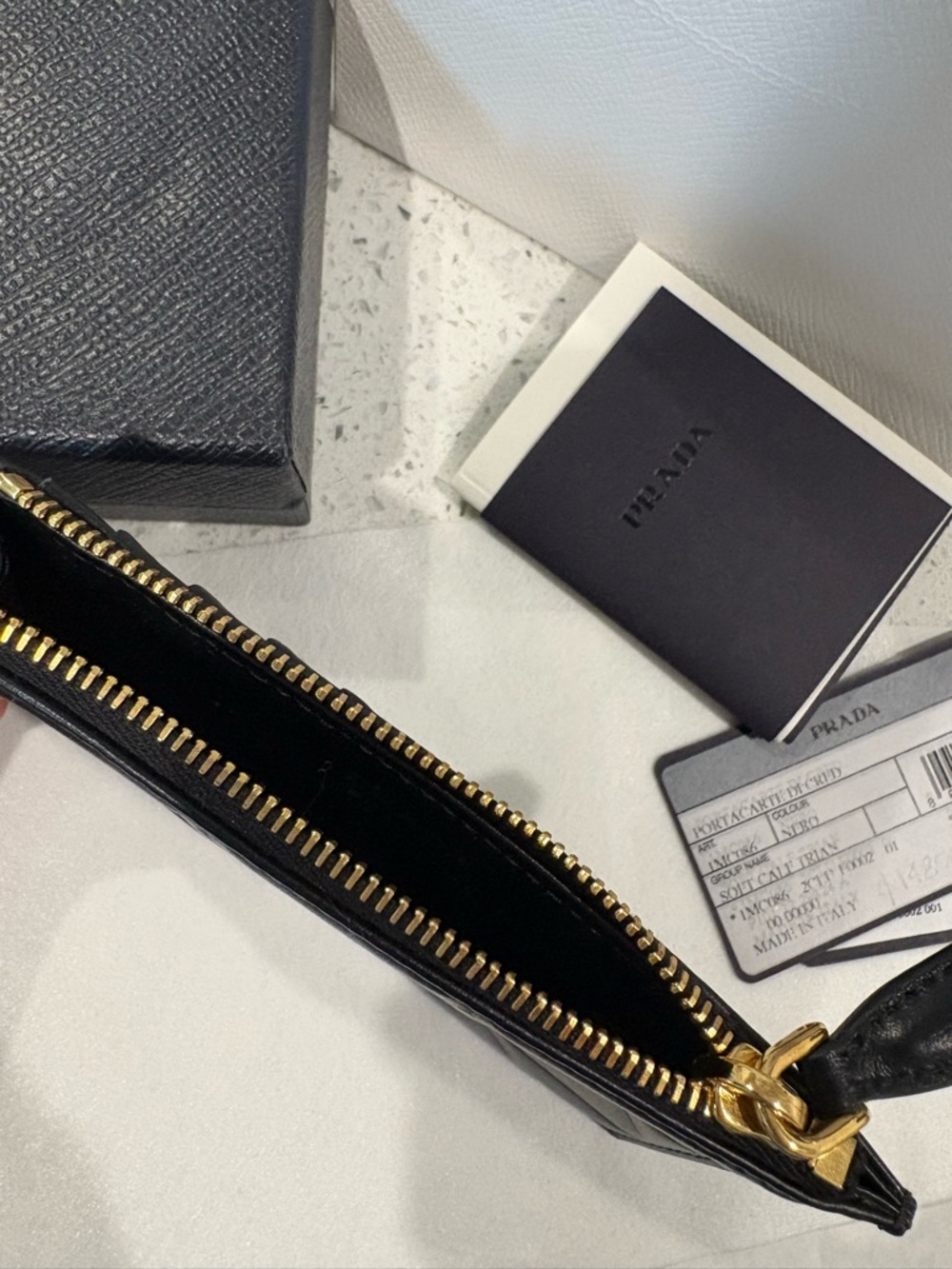Prada Black Quilted Leather Zip Card wallet with Gold Logo - Picture 4 of 7